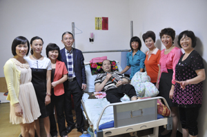 2011年9月10日，在浙江省莫干山老年乐园，南京中脉科技发展有限公司发起了一场以“孝爱同行 情暖中秋”为主题的爱心活动。