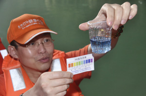 2011年4月13日至15日，中脉科技年后第一批巴马奖励旅游活动顺利结束，60多名经销商亲身体验了巴马神奇的风光和原始的生态健康，对中脉生态产品有了深入的认识。