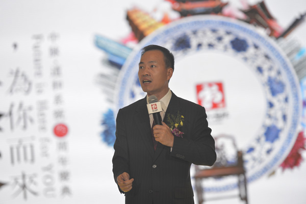 来到这个地方其实就是这个环境，你是别人的环境，别人是你的环境。相同的学校相同的课堂有人考上清华北大，有人名落孙山，这就是有人用心有人不用心。因为你的态度，因为你融入的程度，会决定能不能到达你的大脑里面去。